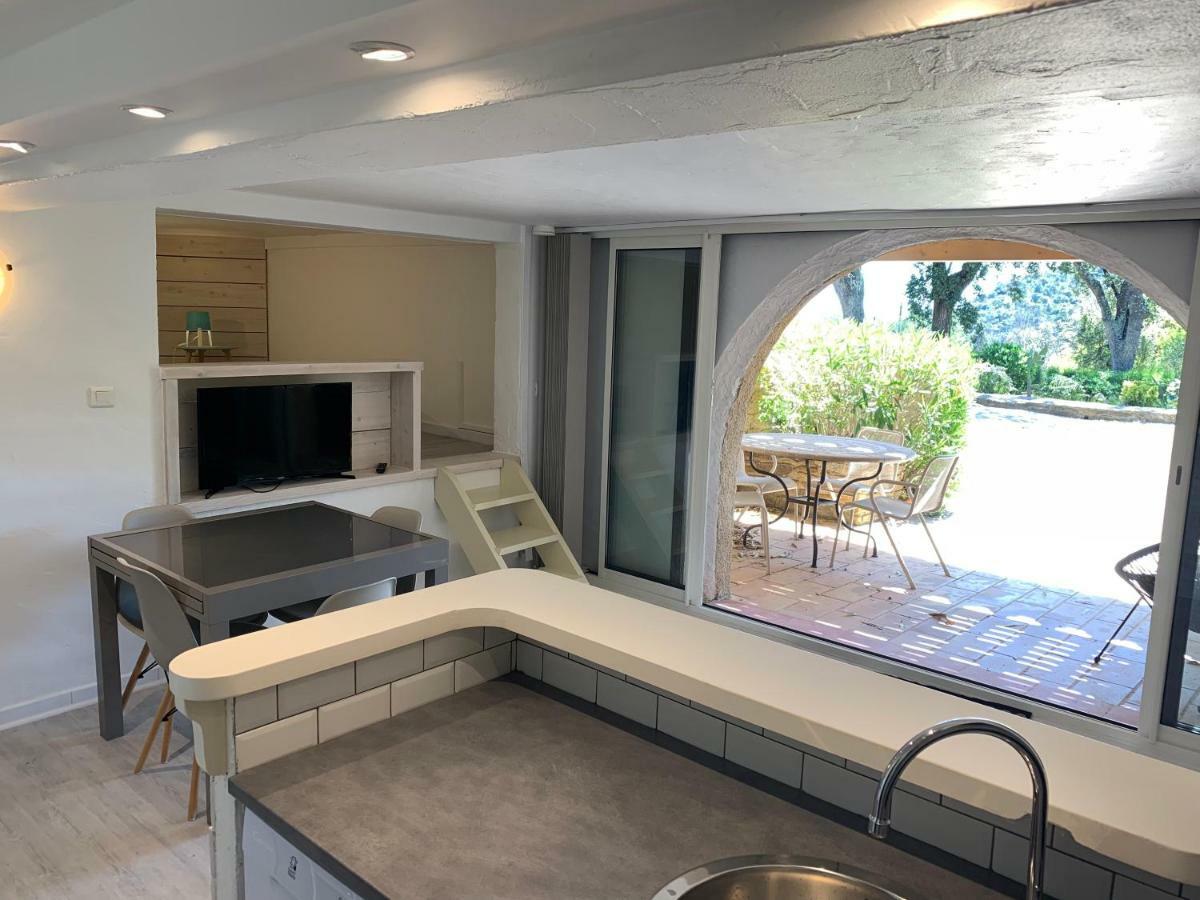 Les Lauriers Roses Aparthotel Le Le Rayol-Canadel-sur-Mer Eksteriør bilde
